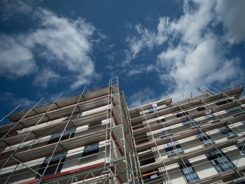 Laut einer Studie des Bauherren-Schutzbundes (BSB) hat sich die Zahl der Versicherungsschäden an Gebäuden zwischen 2009 und 2016 fast verdoppelt (plus 89 Prozent). Foto: Marijan Murat